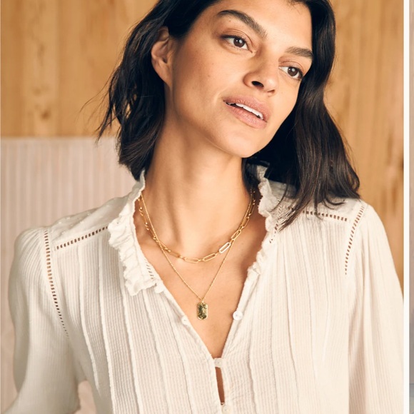 FAHERTY Willa Top - White Women size XS long sleeve button down $158.00* New WT - Picture 4 of 12